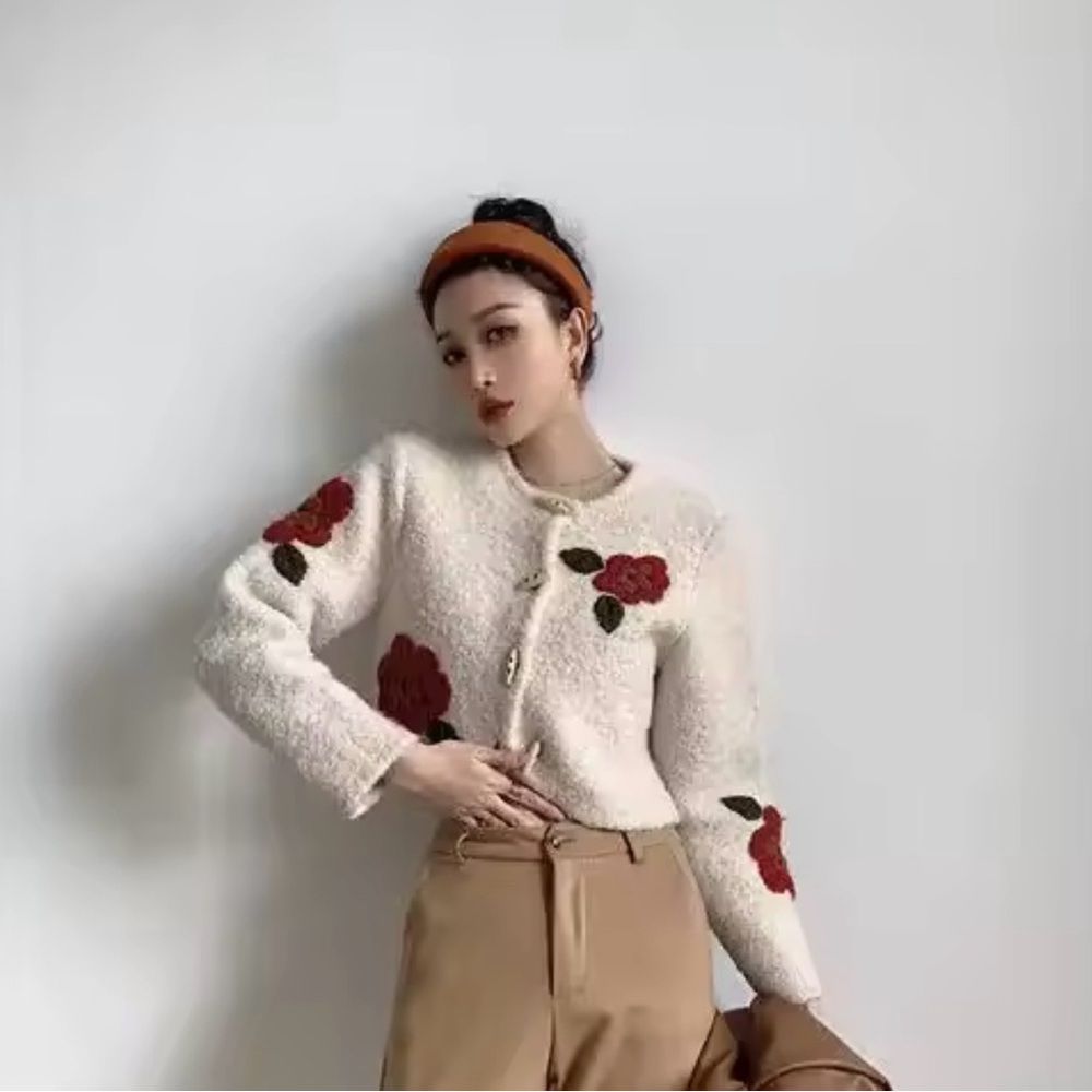 Floral Embroidered Cream Cardigan